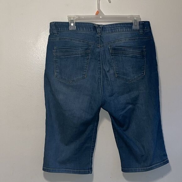 WOMEN’S DEMOCRACY “AB”TECHNOLOGY DENIM BERMUDA SHORTS SIZE 10 - Picture 3 of 5
